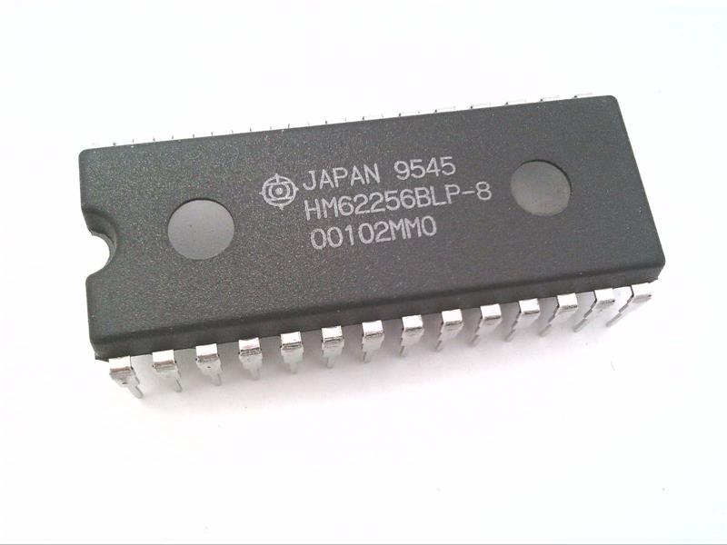 HITACHI HM62256BLP-8