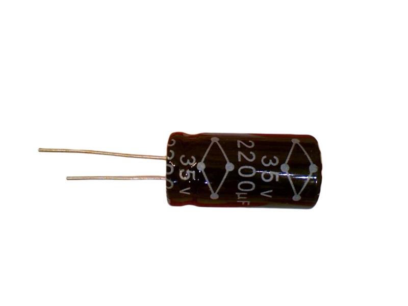 MULTICOMP MCGPR35V228M16X32-RH