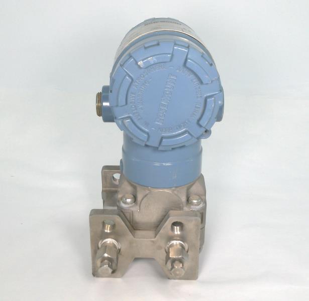 EMERSON 2051CD1A02A1AH2E5D4