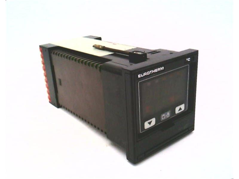 INVENSYS 818S/TC/R0V5/M0V10/FHD/X0V10/NONE/NONE/SN/24/0/1600/C/LR/S2/E/IN/S/N/