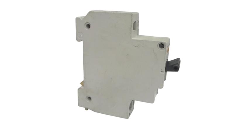 SCHNEIDER ELECTRIC 15646