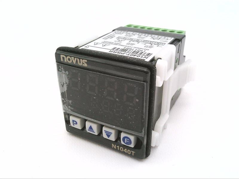 8104219300 Temperature/Process Control by NOVUS