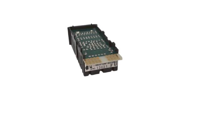 IDEC DD33- F36P-DC24V
