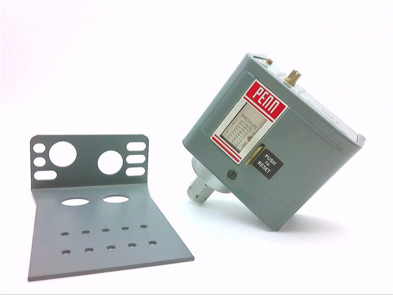 JOHNSON CONTROLS P70-B66