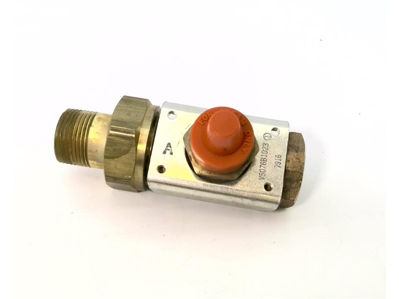 HONEYWELL V5076B 1023