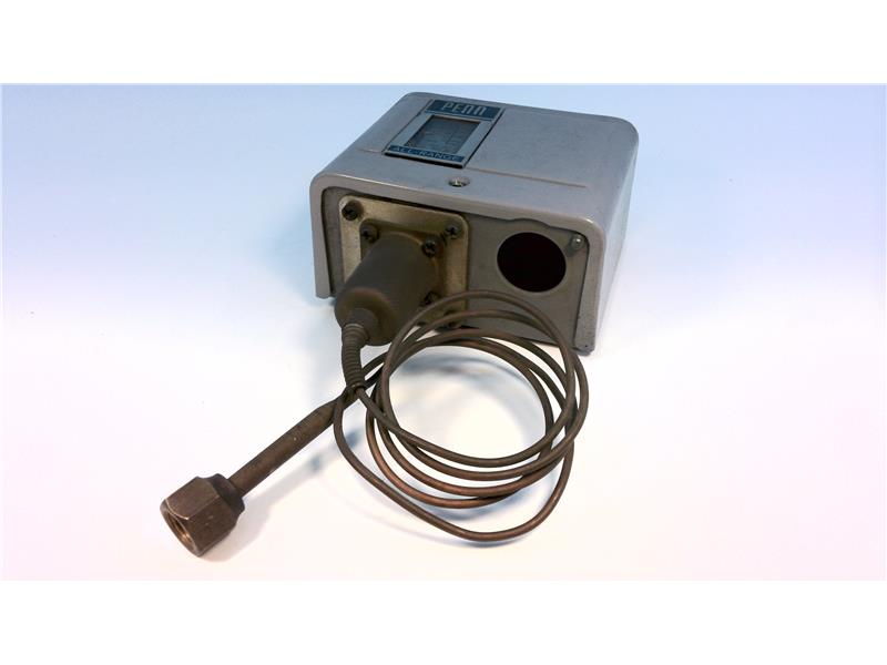 JOHNSON CONTROLS P70AB-9001