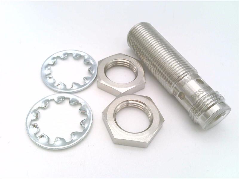 BALLUFF BES 516-325-G-E5-C-S4