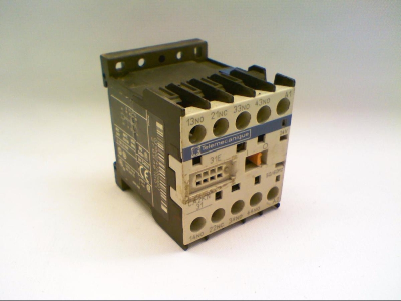 SCHNEIDER ELECTRIC CA2KN31B7