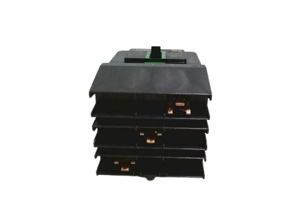 SCHNEIDER ELECTRIC BDA34070Y