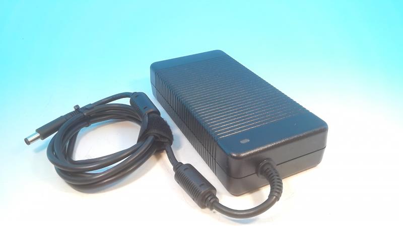 HEWLETT PACKARD COMPUTER 677765-003