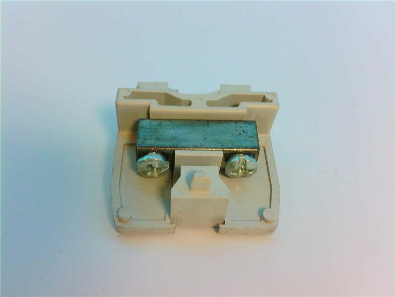 TE CONNECTIVITY 1546147-1