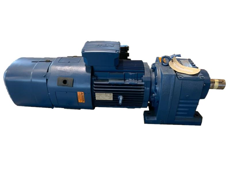 SEW EURODRIVE R87 DRN132M4