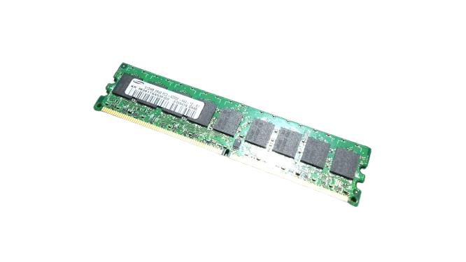SAMSUNG M391T6453FG0-CD5DS