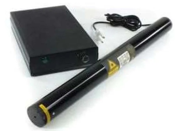 05-LSC-708-540 by MELLES GRIOT