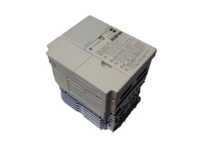 YASKAWA ELECTRIC CIMR-V7BA21P5
