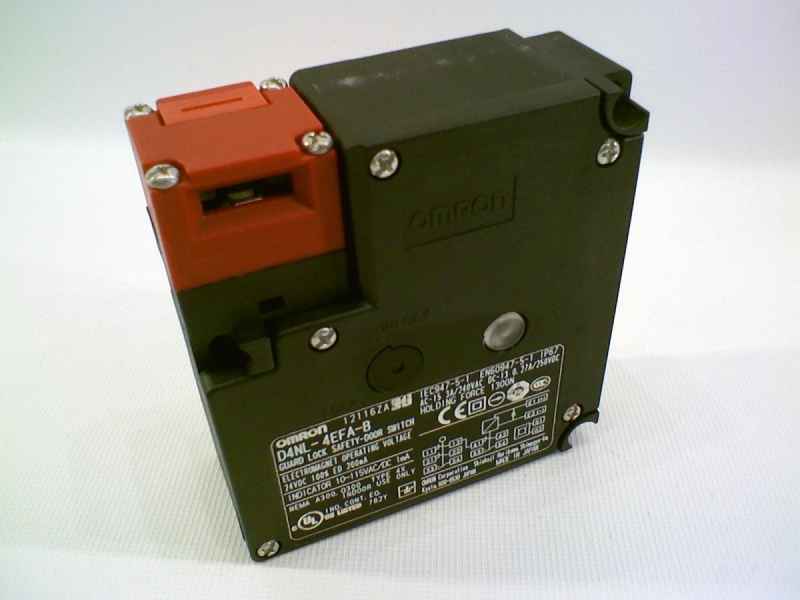OMRON D4NL-4EFA-B