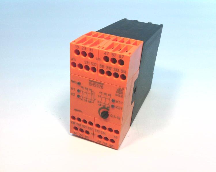 DOLD BH5928.92/61 DC24V 0,1-1S