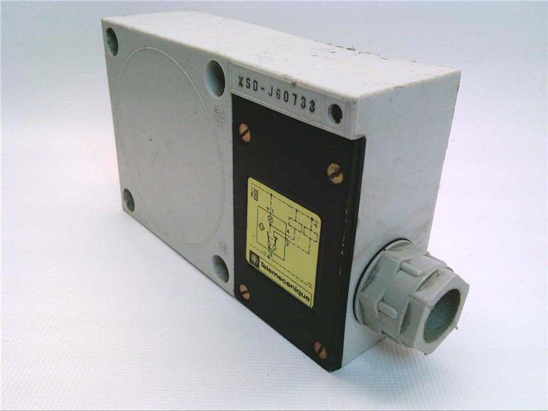 SCHNEIDER ELECTRIC XSD-J60733