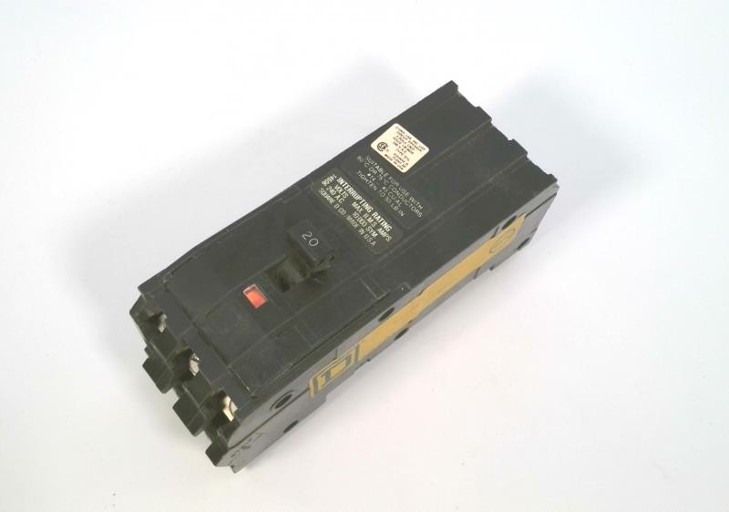 SCHNEIDER ELECTRIC Q1L320