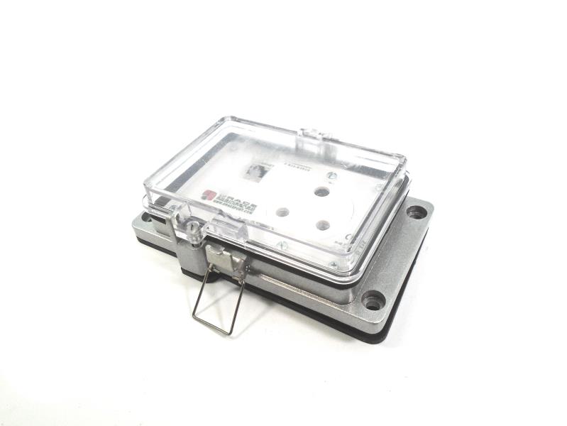 P-R33-M3RU0 by GRACE