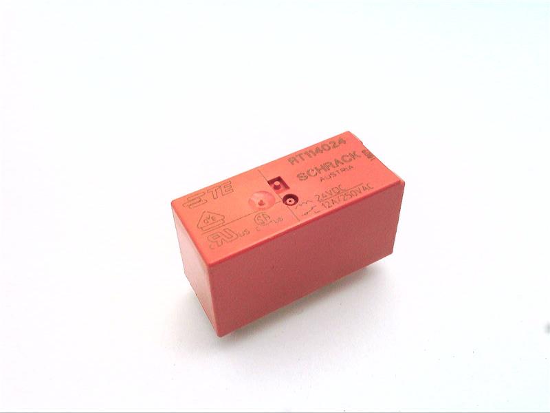 RT114024 by TE CONNECTIVITY