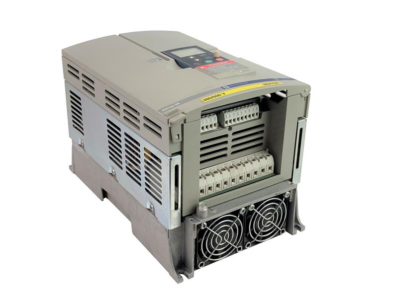 SCHNEIDER ELECTRIC ATV58HU72N4