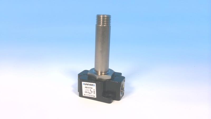 UNIVER GROUP AB-0755