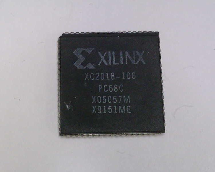 XILINX XC2018-100 PC68C
