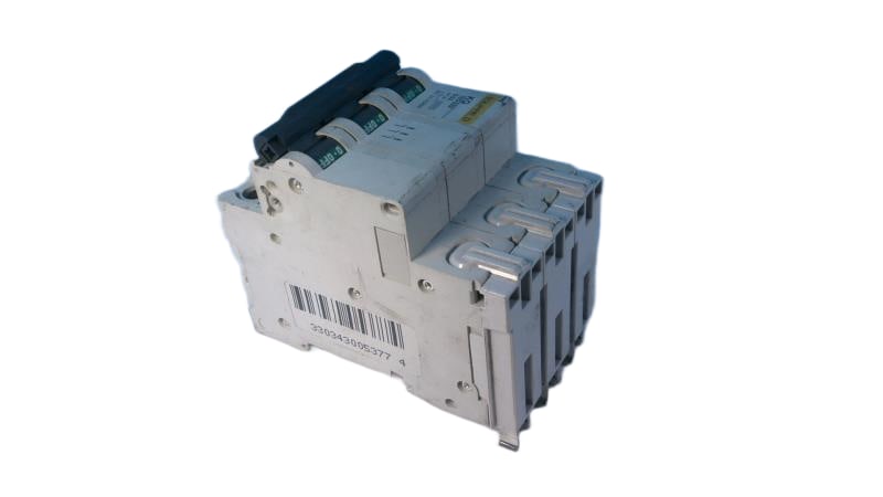 KQ10D332 by SCHNEIDER ELECTRIC