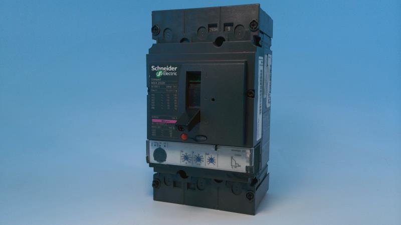 SCHNEIDER ELECTRIC LV431670