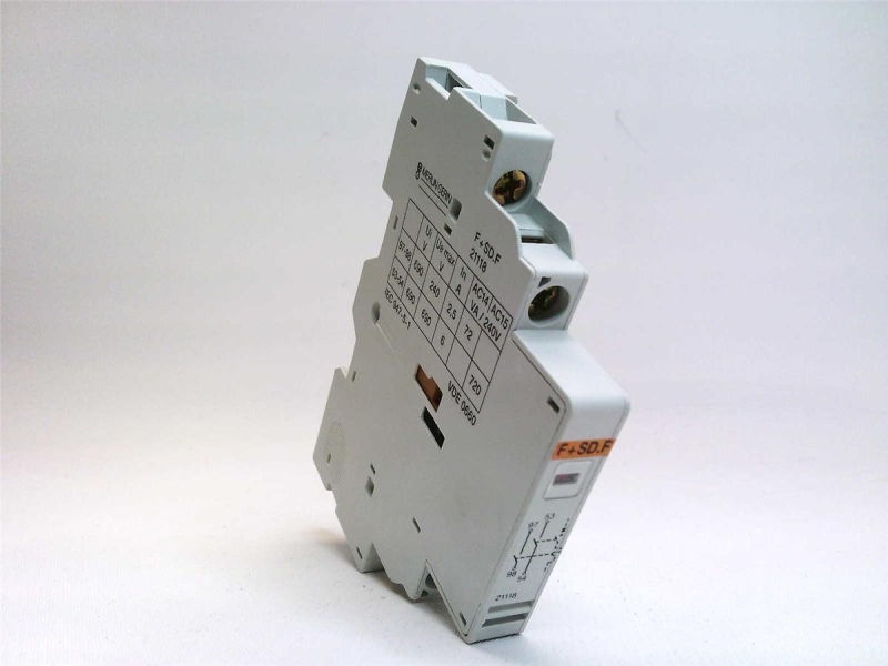 SCHNEIDER ELECTRIC MG21118