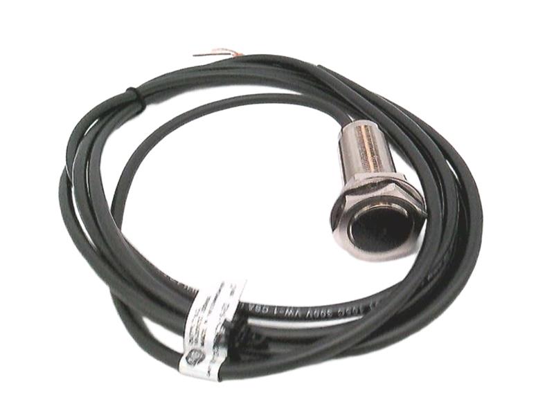 ALLEN BRADLEY 872C-D5CN18-E2