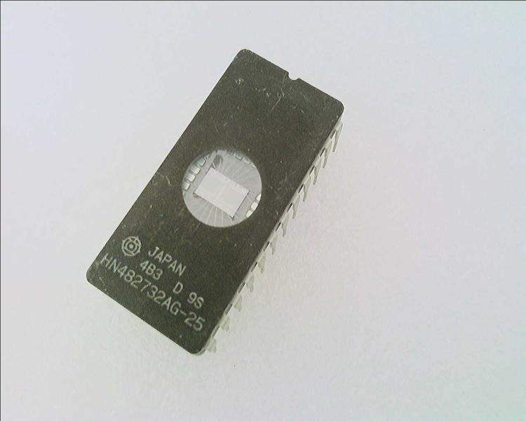 HITACHI HN482732AG25