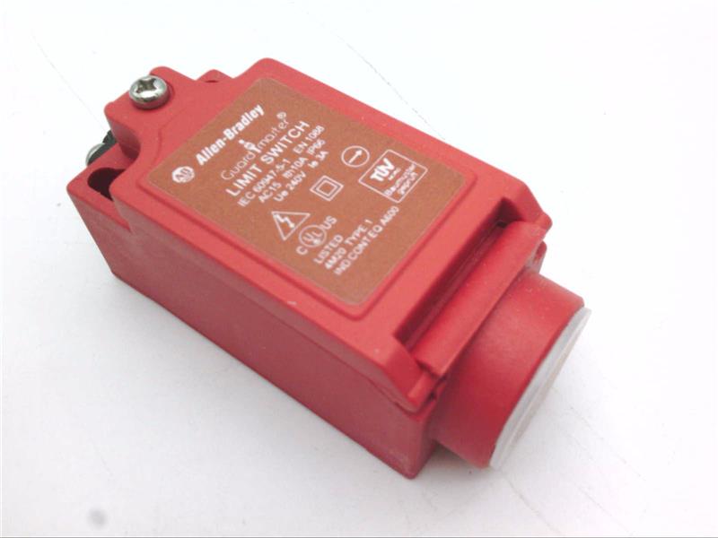 ALLEN BRADLEY 440P-CDPB12E