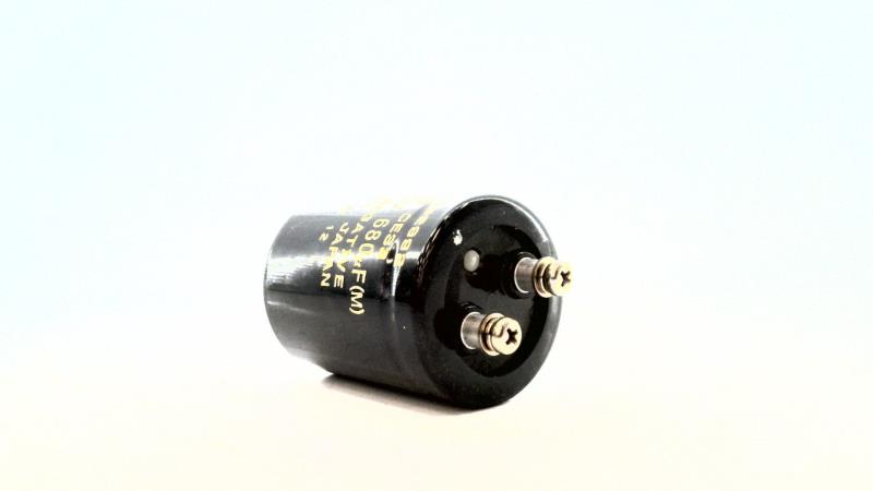 MATSUSHITA ELECTRIC C002992-400V-680UF