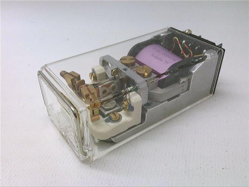 SIEMENS V23063-B1036-Z102