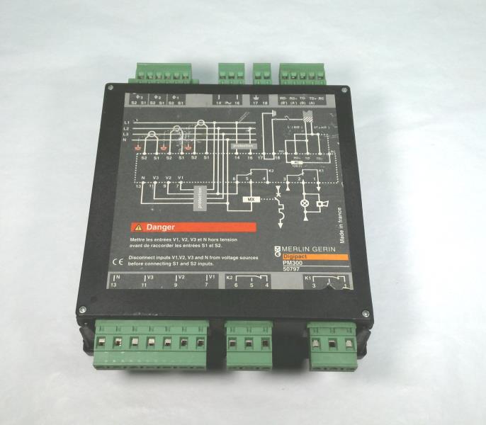 SCHNEIDER ELECTRIC PM300