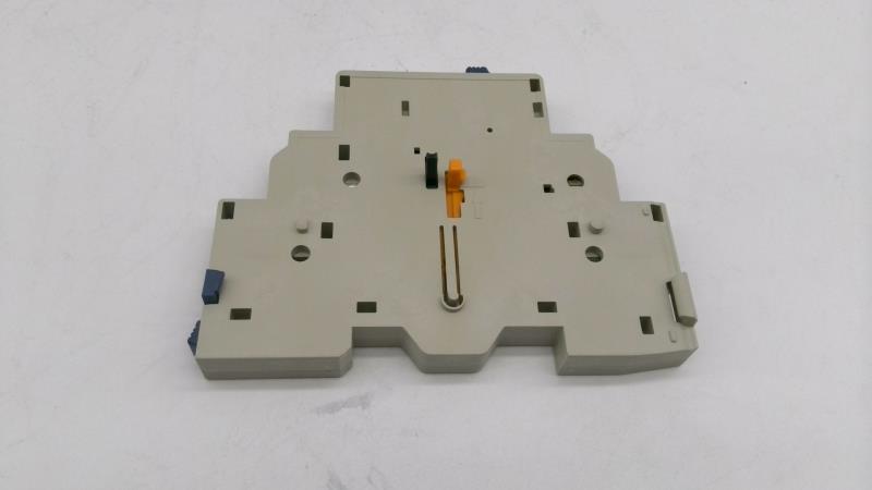 SCHNEIDER ELECTRIC GV2-AM11