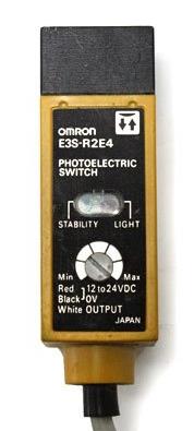 OMRON E3S-R2E4