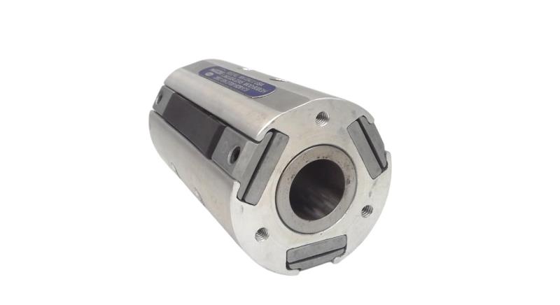 MAXCESS INTERNATIONAL 1.360.834.2345