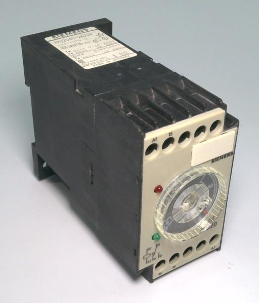 SIEMENS 7PU2040-2AJ30