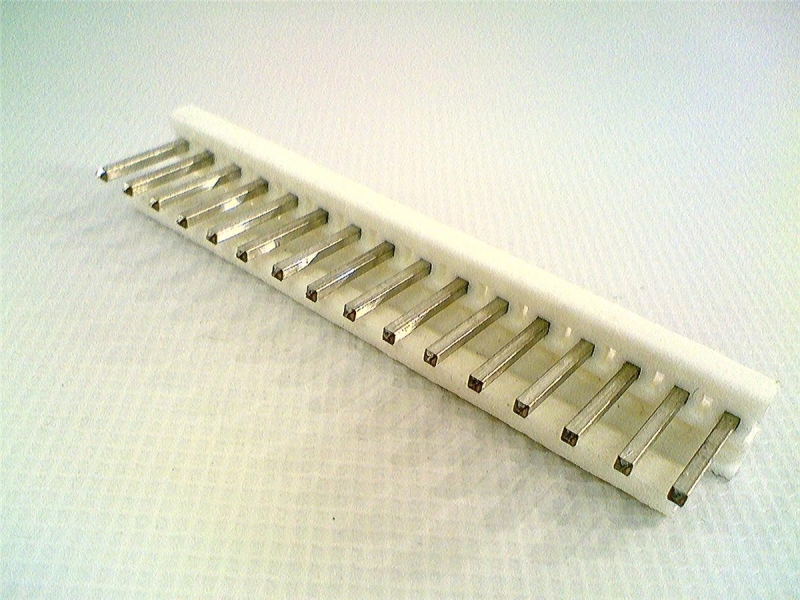 TE CONNECTIVITY 1-640445-6