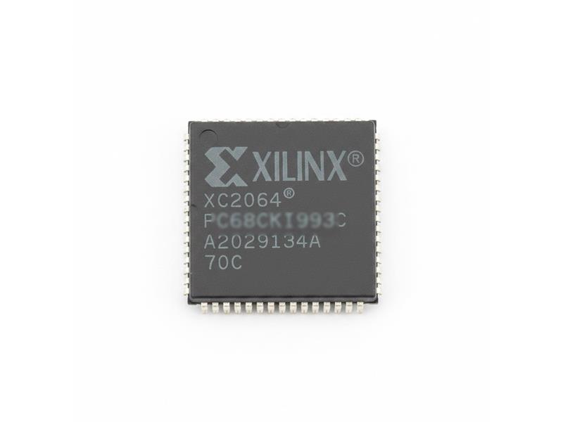 XILINX XC2064PC68CKI-70C