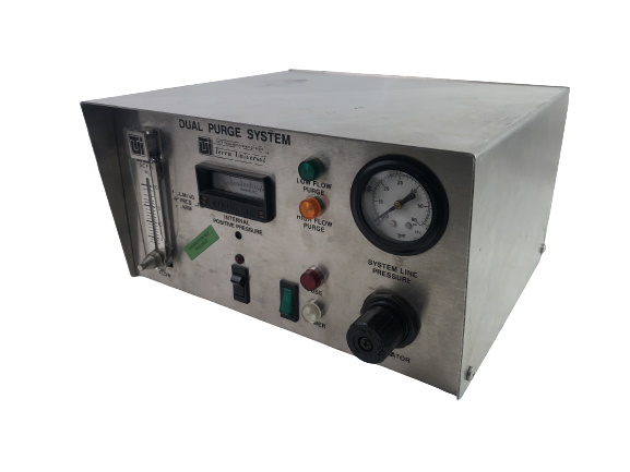 TERRA UNIVERSAL INC 1600-05