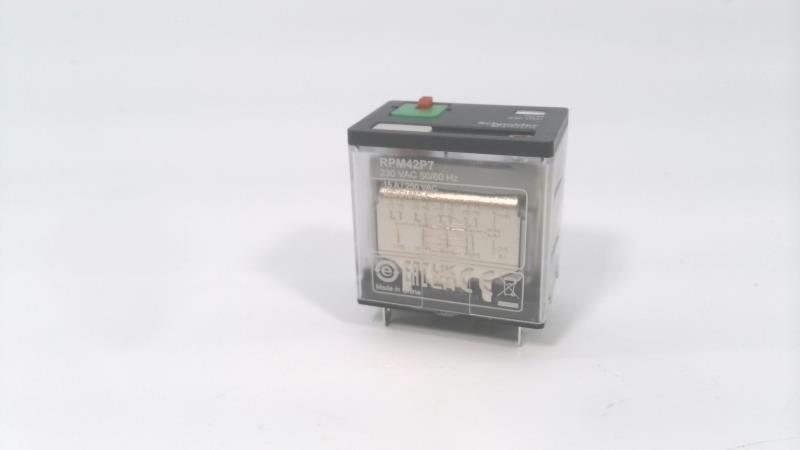 SCHNEIDER ELECTRIC RPM42P7
