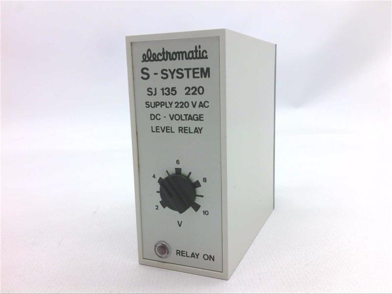 SJ135-220 by CARLO GAVAZZI