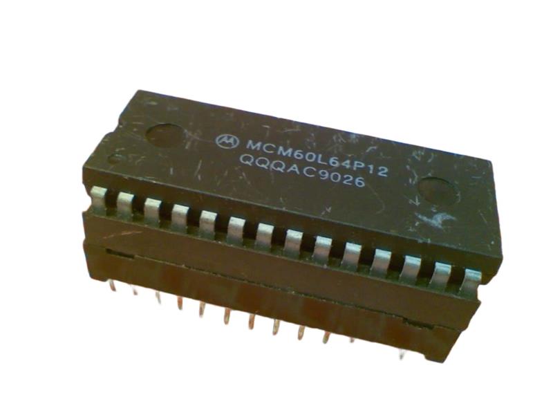 MCM60L64P12 by NXP SEMICONDUCTOR
