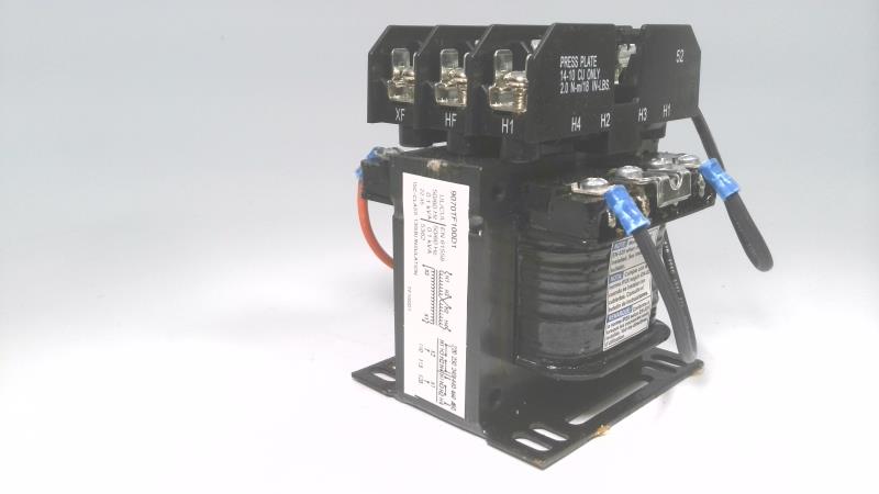 SCHNEIDER ELECTRIC 9070TF100D1