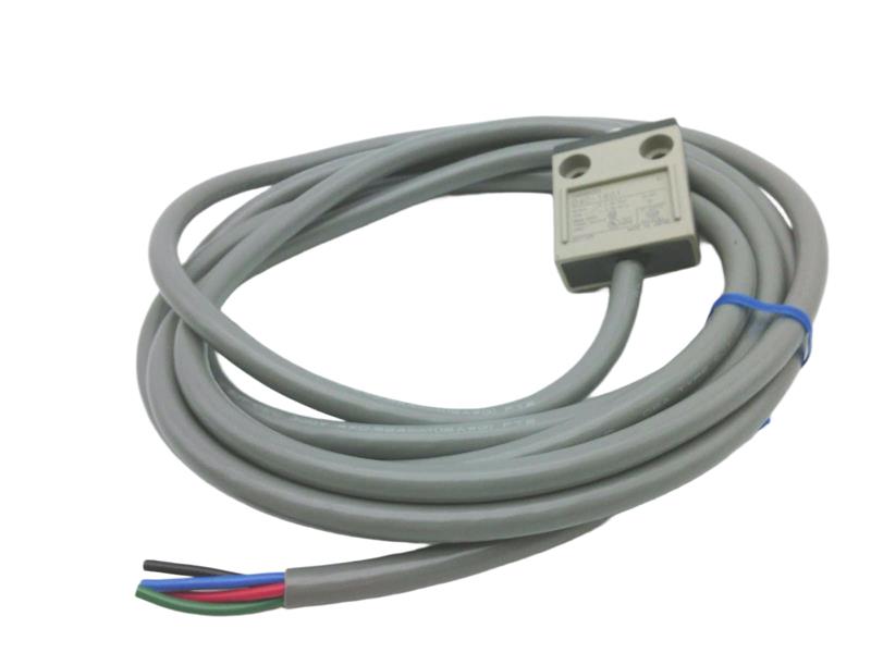 OMRON D4C-1601