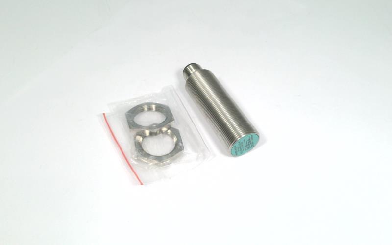 PEPPERL & FUCHS NJ5-18GM50-A2-V1